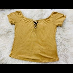 Off the shoulder crop